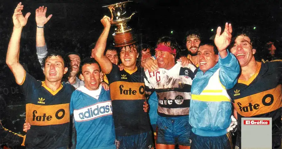 Jugadores de Boca Juniors celebrando un gol