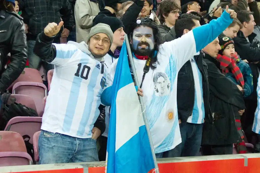 Hinchada argentina en las tribunas